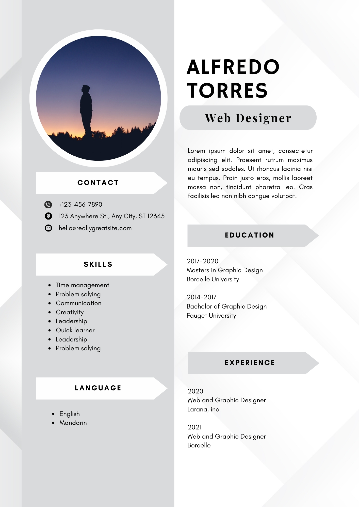 Photo Sidebar Arrow - Alfredo Torres